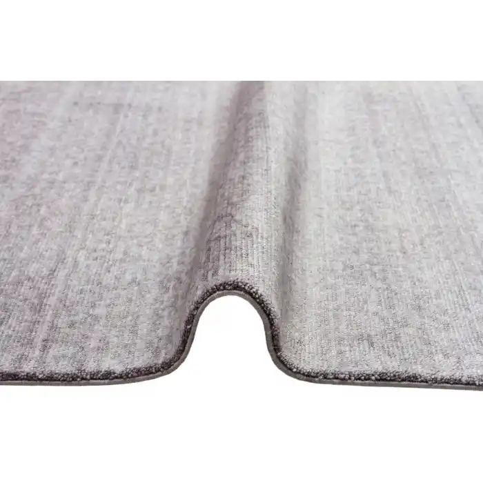 TIBET HALI 0045 Özel Hav Vermeyen ve Kolay Temizlenebilir Tensel Kullanılarak El Emeği ile Özel Tezgahlarda Üretilen Uşak Halısı