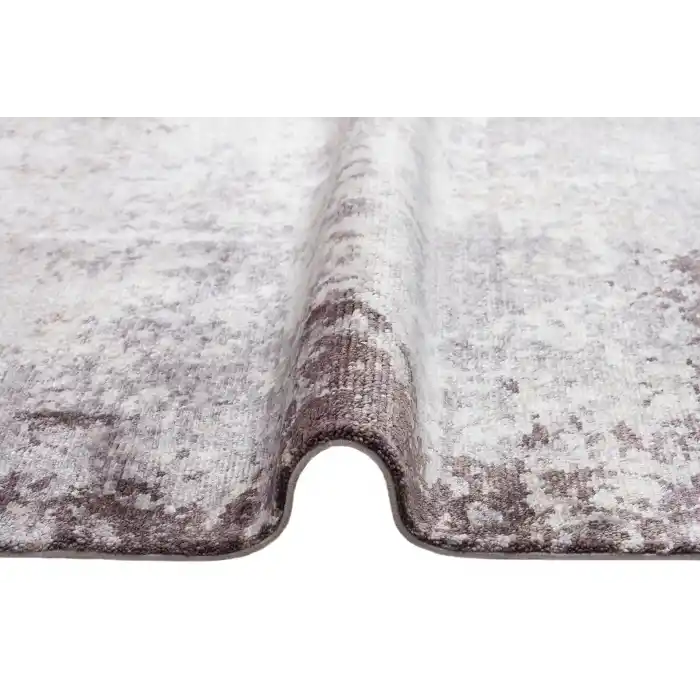 TIBET HALI 0023 Özel Hav Vermeyen ve Kolay Temizlenebilir Tensel Kullanılarak El Emeği ile Özel Tezgahlarda Üretilen Uşak Halısı