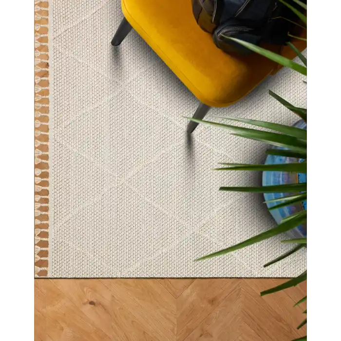 Soho Sh 02 Beige Hav Vermeyen Özel Ipler Ile Üretilen Etnik Örgü Desenlere Sahip Makine Halısı