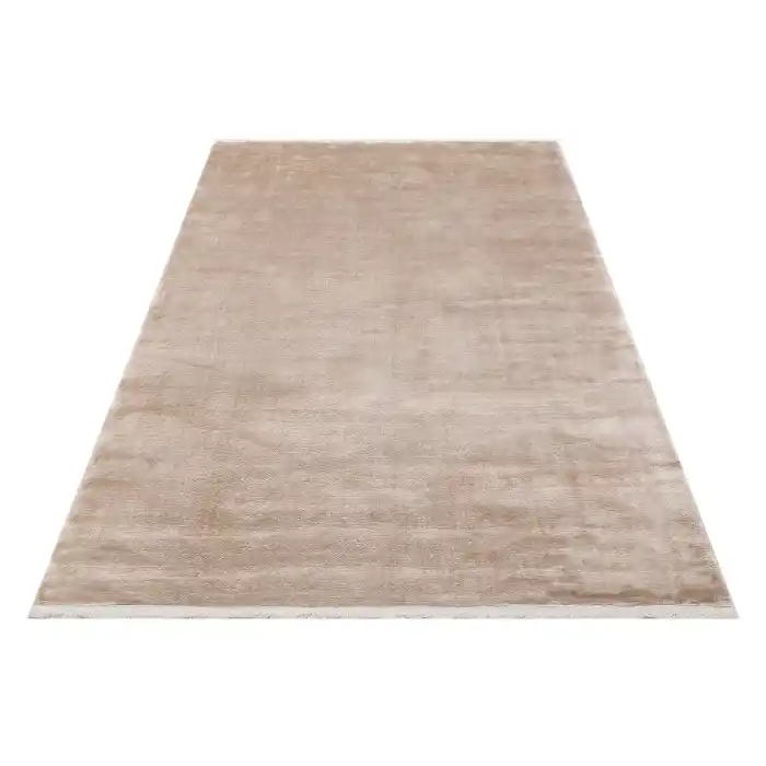 VELVET HALI 0079 Düz Renk El Emeği ile Özel Tezgahlarda Üretilen Viskon Uşak Halısı