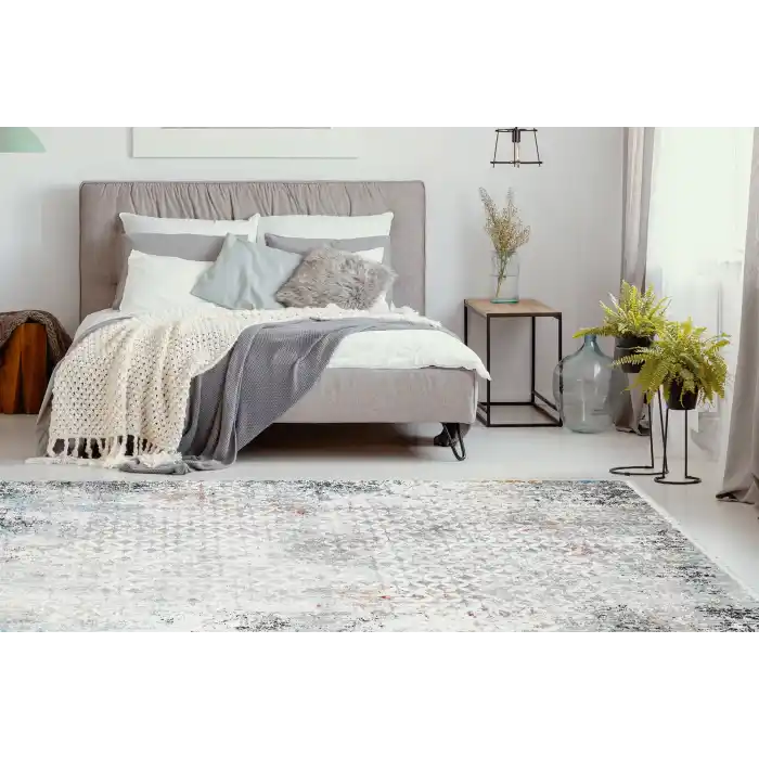 VERONA HALI 0312 Kolay Kullanımlı Yumuşak İpeksi Tuşeli Yüksek Alçak Oymalı Modern İnce Makine Halısı