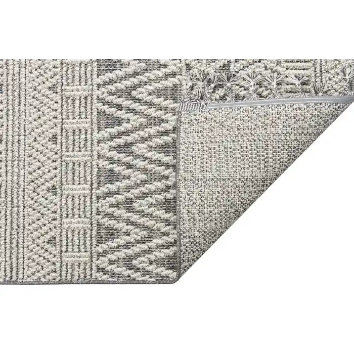 Soho Sh 14 Grey Hav Vermeyen Özel Ipler Ile Üretilen Etnik Örgü Desenlere Sahip Makine Halısı