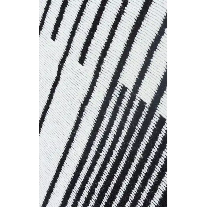 Arya Ar 25 White Black %100 Geri Dönüşümlü Pamuktan Çift Taraflı Yıkanabilir Modern Dekoratif Kilim