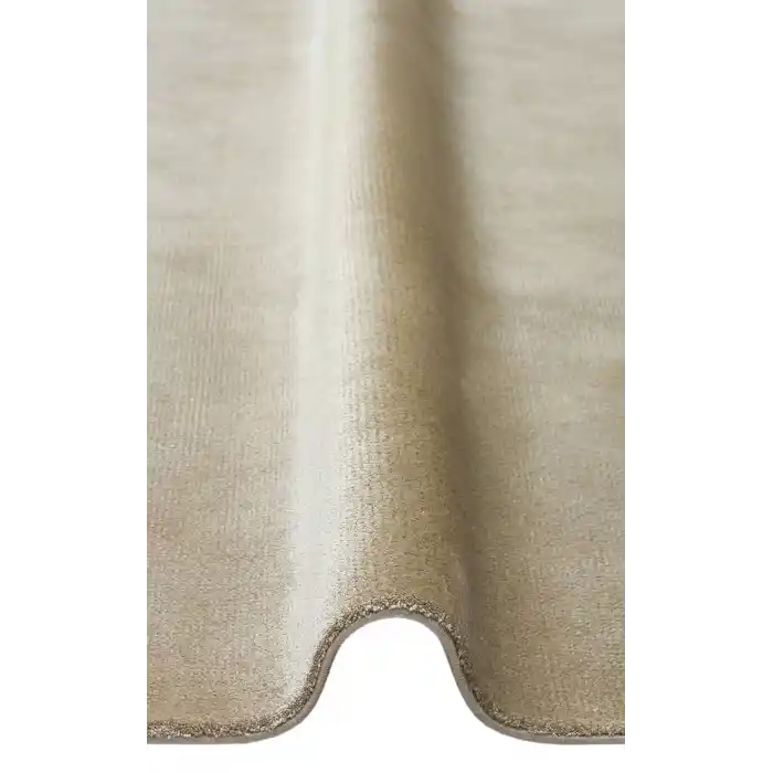 VELVET HALI 0009 Düz Renk El Emeği ile Özel Tezgahlarda Üretilen Viskon Uşak Halısı