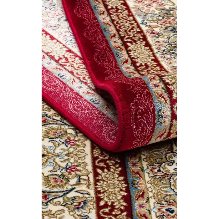 Isfahan 05 Red Klasik Desenli Yüksek Kalite Sık Dokuma Makine Halısı
