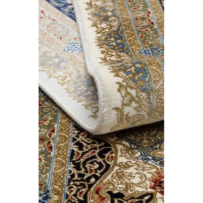 Isfahan 04 Cream Klasik Desenli Yüksek Kalite Sık Dokuma Makine Halısı
