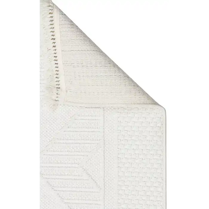 Motto MOT 06 White Yumuşak Tuşeli Örgü Dokuma Modern Makine Halısı