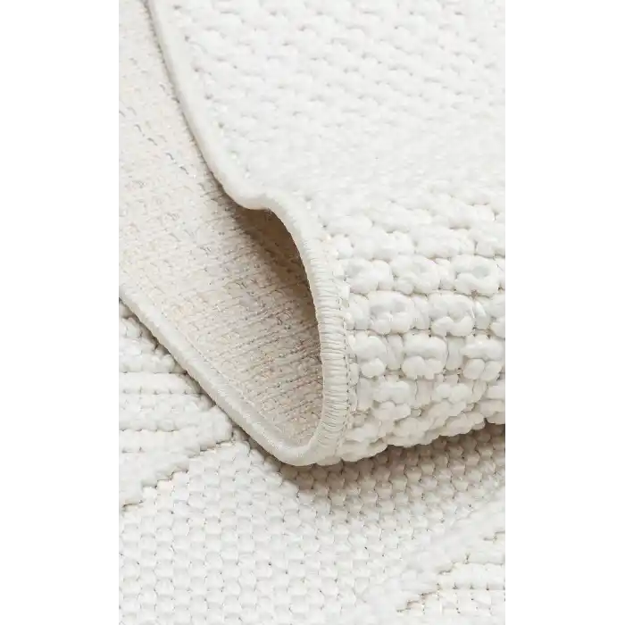 Motto MOT 06 White Yumuşak Tuşeli Örgü Dokuma Modern Makine Halısı