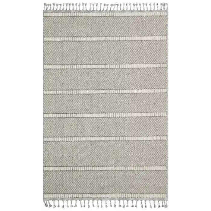Soho Sh 07 Grey Ivory Hav Vermeyen Özel Ipler Ile Üretilen Etnik Örgü Desenlere Sahip Makine Halısı