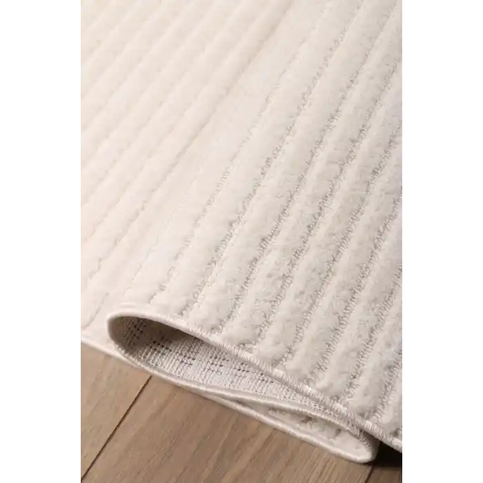 Fiesta 5291A Beyaz Özel Dokuma Tekniğiyle Üretilmiş Modern Makine Halısı ✄