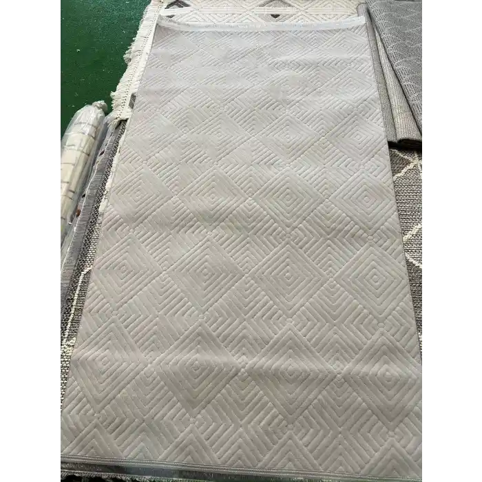 Rabbit 102 Gri Makinede Yıkanabilir Yumuşak Dokulu Dekoratif Kaymaz Tabanlı Makine Halısı