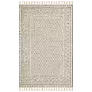 Soho Sh 15 Grey Beige Hav Vermeyen Özel Ipler Ile Üretilen Etnik Örgü Desenlere Sahip Makine Halısı