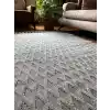 Grace Bej - Gri - KremBej Baklava Desenli Dekoratif Kaymaz Tabanlı Özel Ölçü Makine Halısı