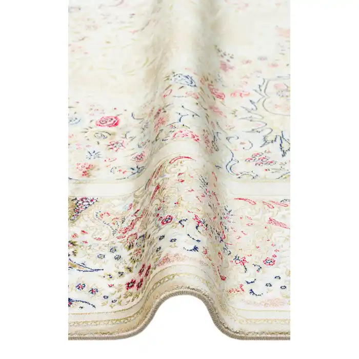 Isfahan 06 Cream Klasik Desenli Yüksek Kalite Sık Dokuma Makine Halısı