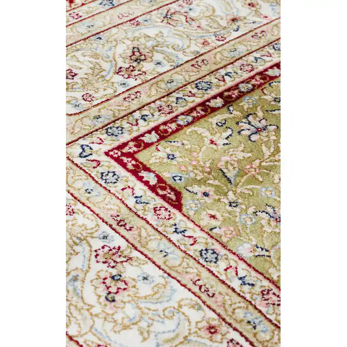 Isfahan Scd 02 Red Klasik Desenli Yüksek Kalite Sık Dokuma Seccade