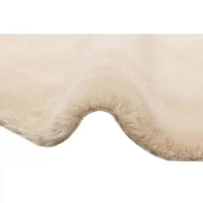 MOLLIS POST 0018 Yumuşak Dokulu Uzun Tüylü Yıkanabilir Tavşan Postu