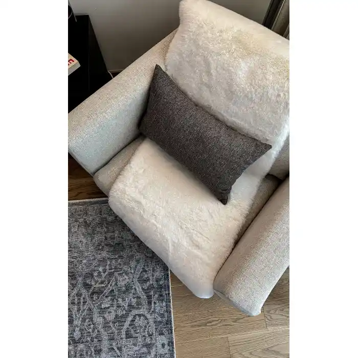 MOLLIS POST 1206 Yumuşak Dokulu Uzun Tüylü Yıkanabilir Tavşan Postu