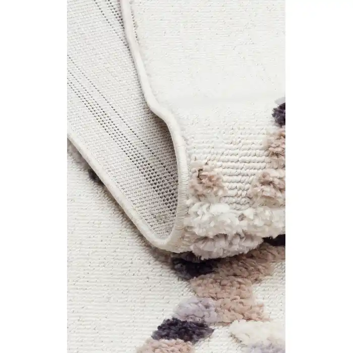 Terazzo 04 Beige White Hav Toz Vermez Yumuşak Dokulu Etnik Örgü Desenlere Sahip Modern İskindinav Halı