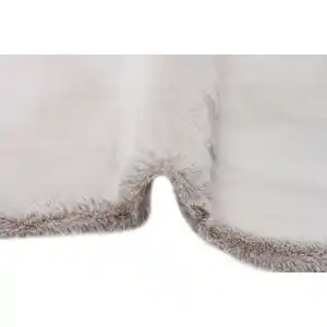 MOLLIS POST 0028 Yumuşak Dokulu Uzun Tüylü Yıkanabilir Tavşan Postu