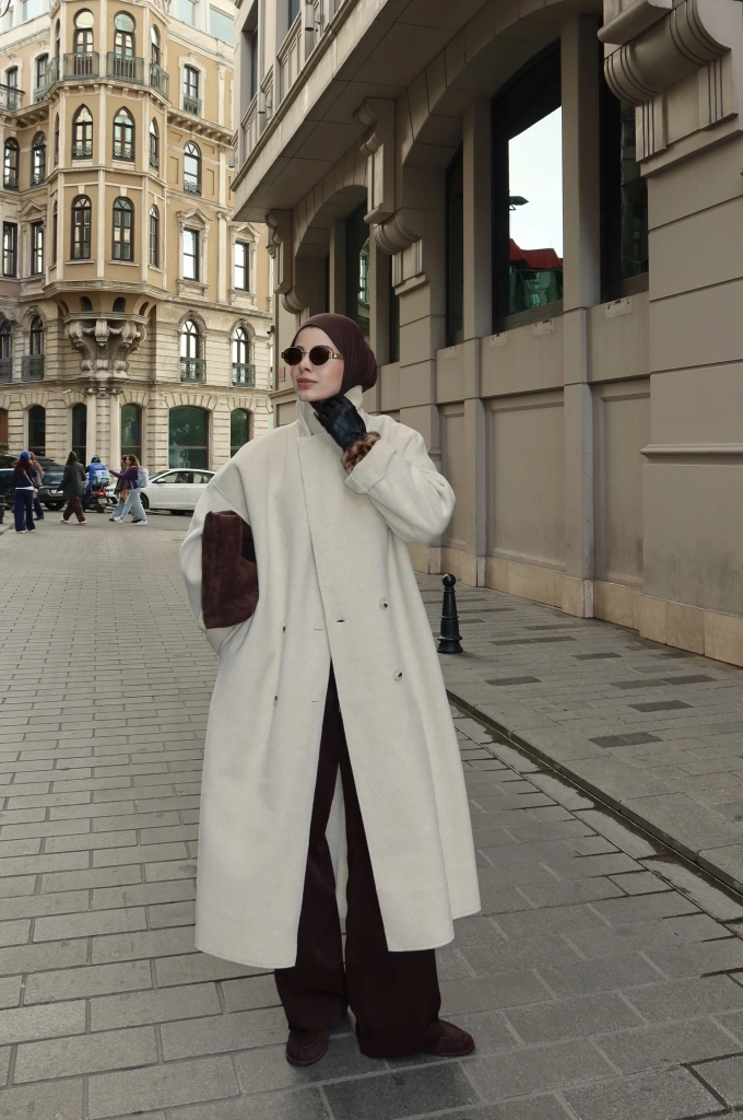 %100 YÜN UZUN KABAN bej