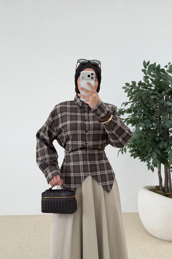 (ASİMETRİK GÖMLEK KAHVE )