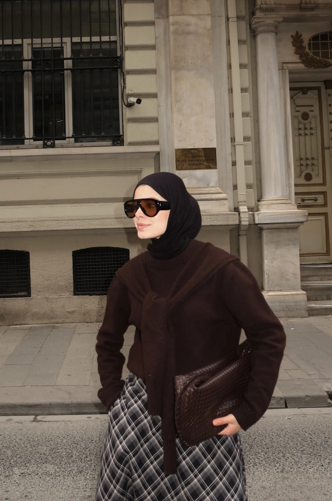 &Kendinden atkılı kazak kahve&