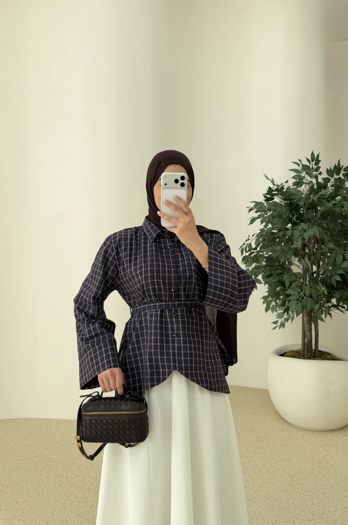 2000 Bel detaylı ekose kırmızı geçişli gömlek