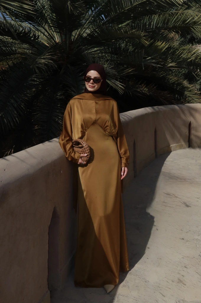 BELDETAY SATEN ELBİSE SU YOLU