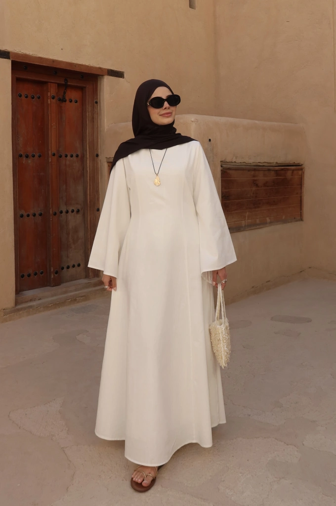 2360 ASİMETRİK GENİŞ KOL ELBİSE beyaz