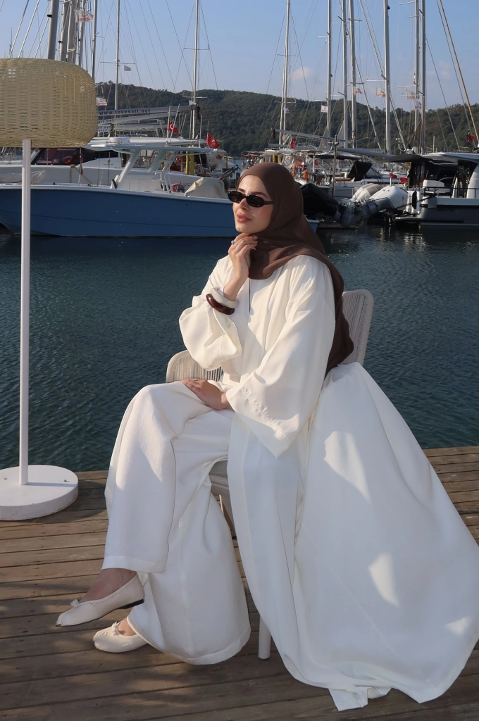 1002 DÖKÜMLÜ TENSEL ABAYA vanilya