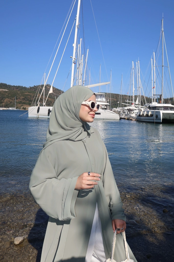 001 DÜĞMELİ şalı ŞİFON ABAYA mint