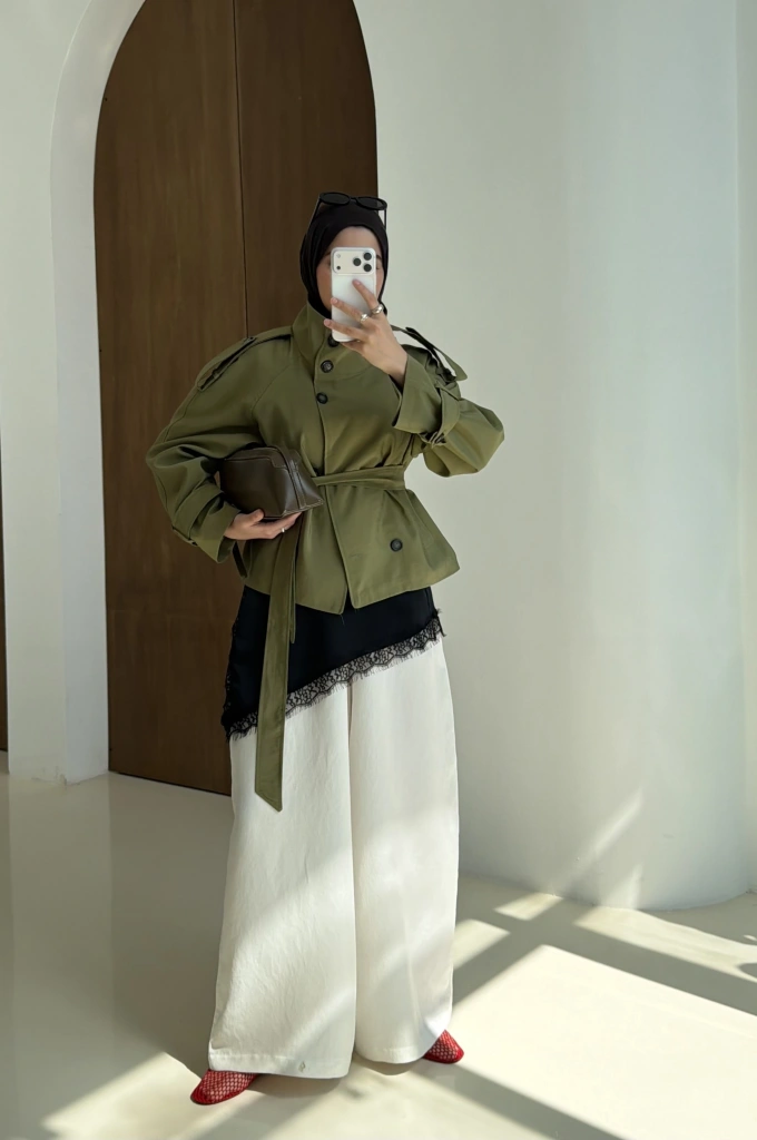 004 DİK YAKA KISA KUŞAKLI TRENÇKOT YEŞİL