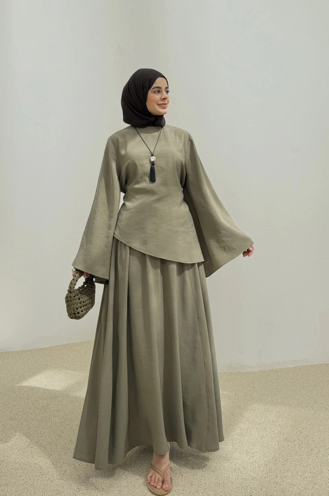 İKİLİ ETEK TAKIM YEŞİL