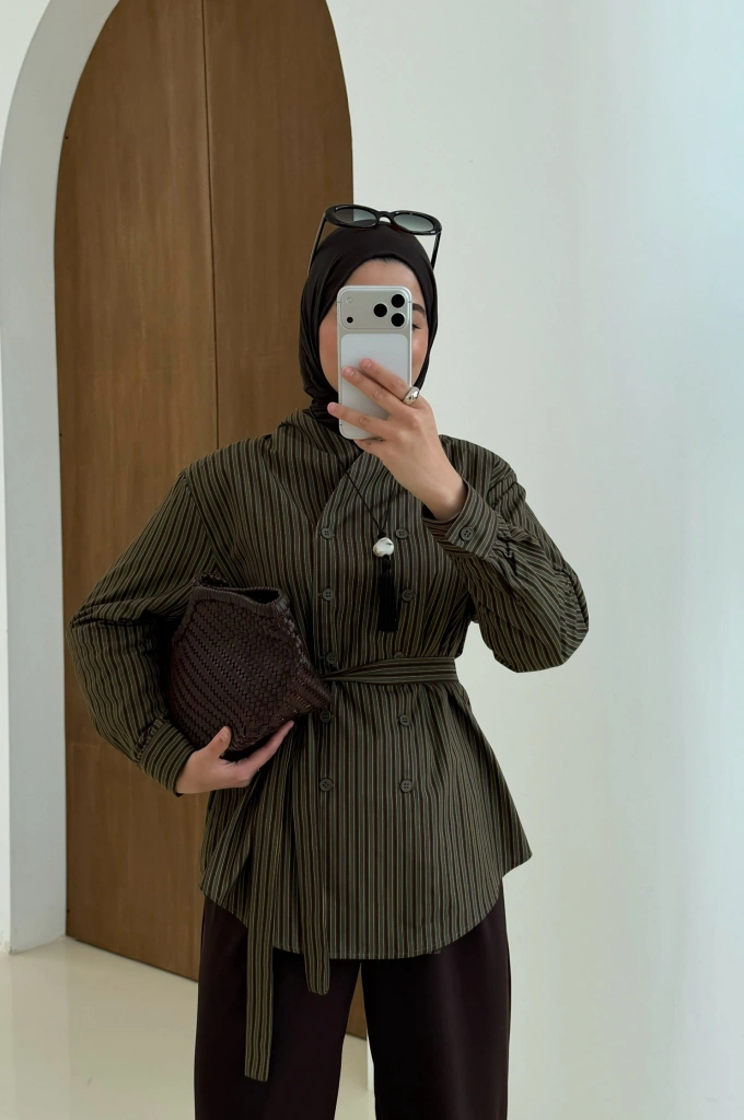 005 VATKALI KUŞAKLI GÖMLEK