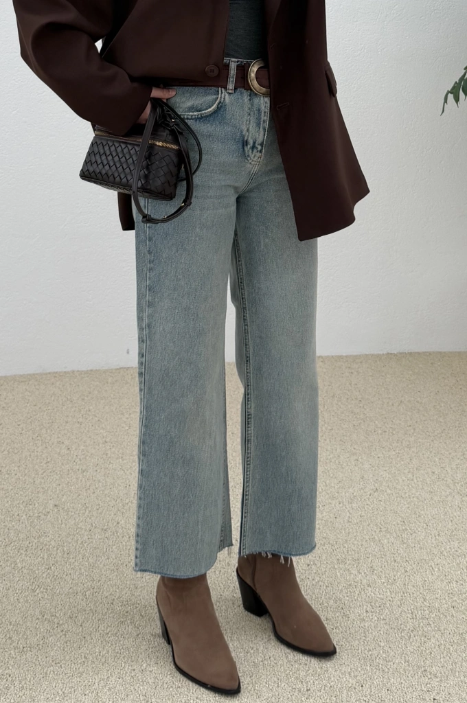 ( 974 ) Zara Model Ultra Yüksek Belli Kesik Düz Paça Jeans vntg