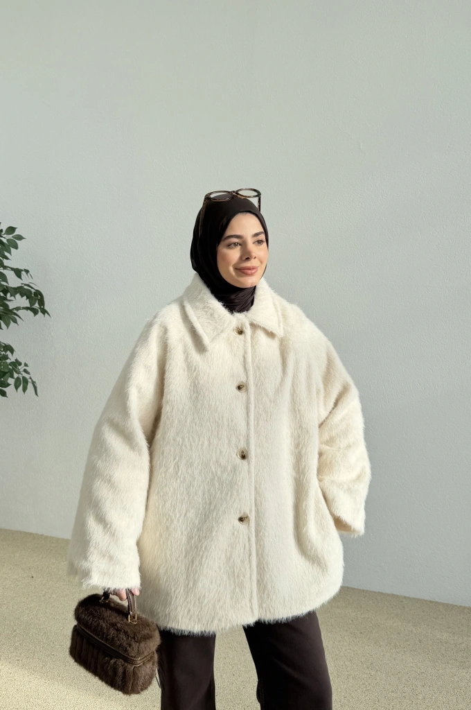 DOKULU KIRÇILLI KABAN BEJ