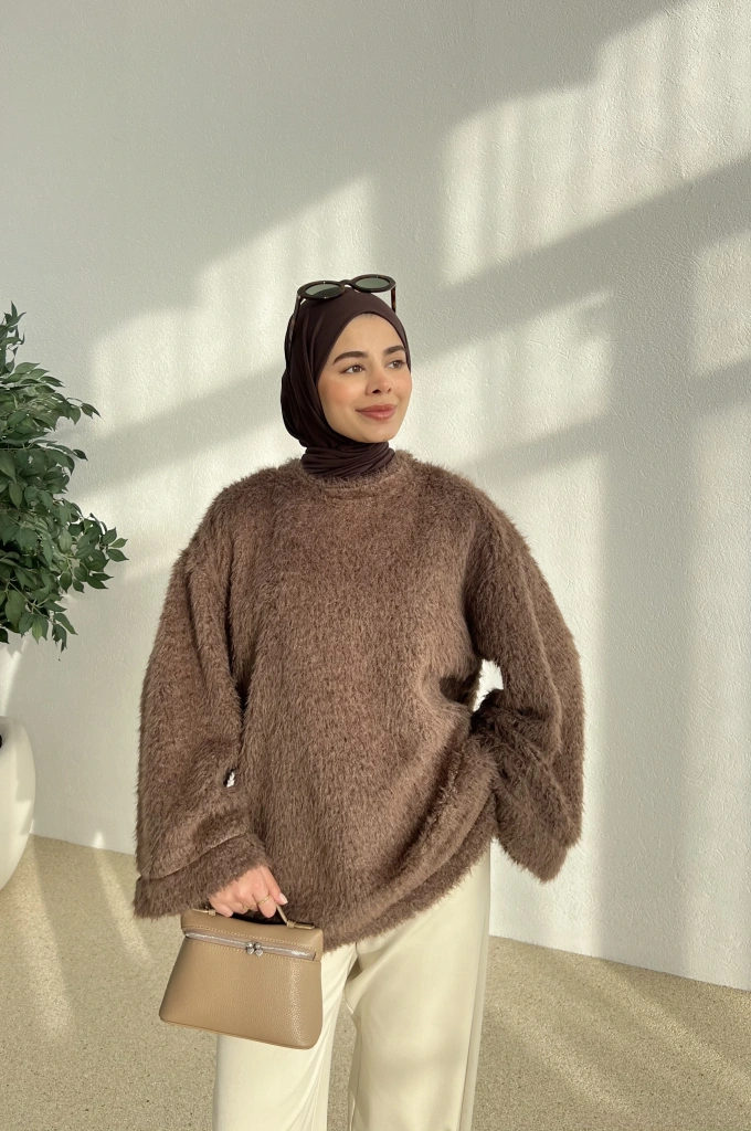 GENİŞ KOL TÜY KAZAK acı kahve