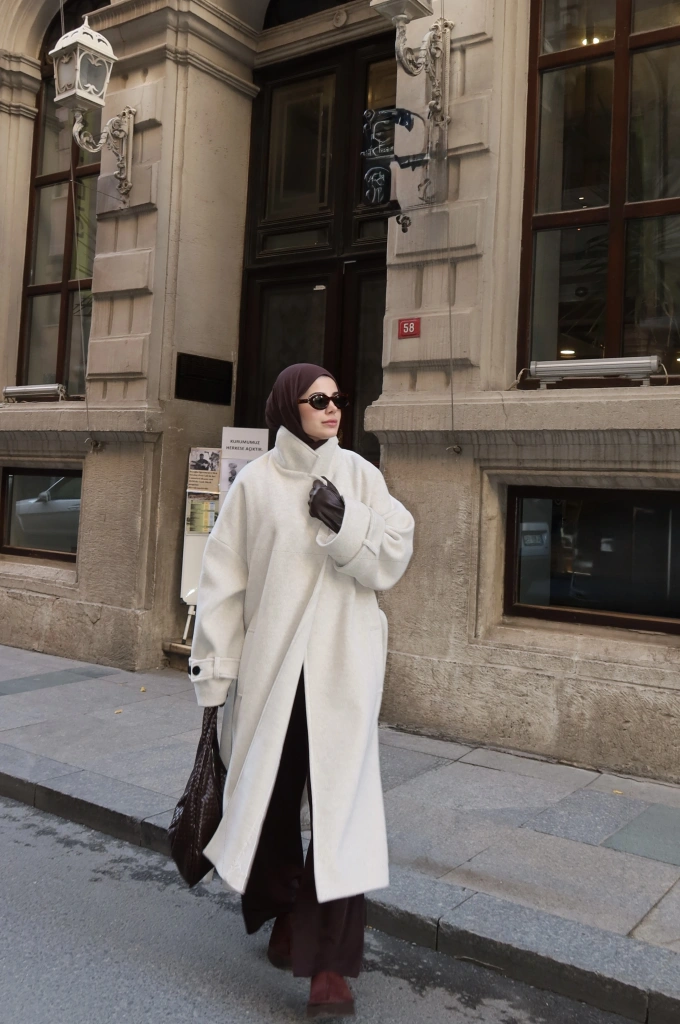 İTHAL YIRTMAÇLI PREMİUM KABAN bej