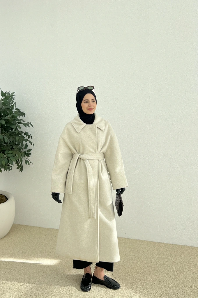 Kemerli düğmeli premium kaban bej