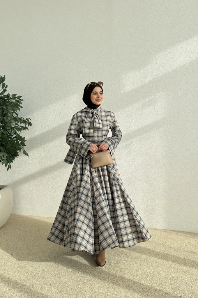 KURDELE YAKA TAKUM bej