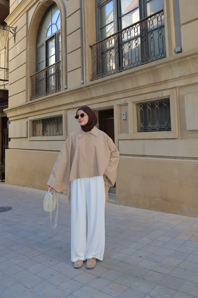 YAZLIK TASARIM PELERİN TRENÇKOT bej