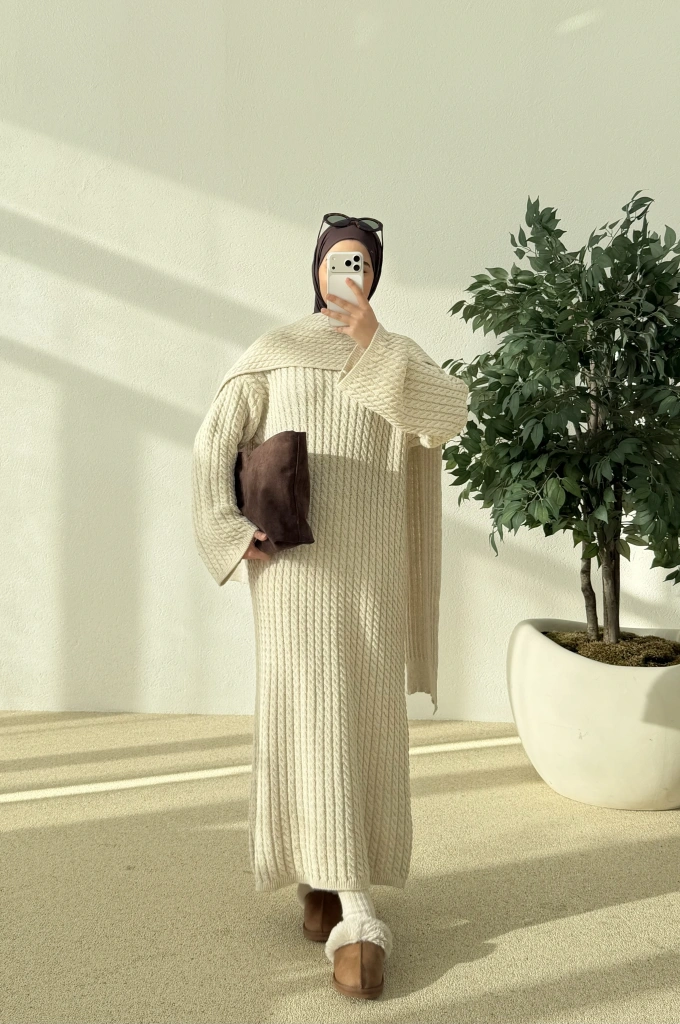 Örgülü atkılı elbise bej