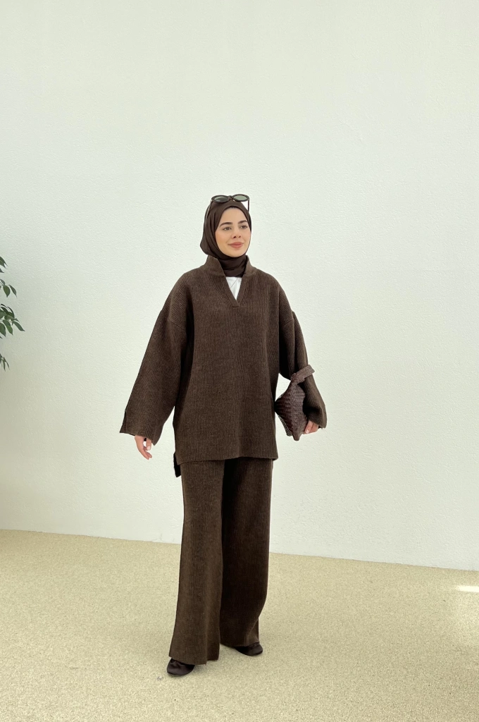 POLO YAKA ÖRGÜ TRİKO TAKIM kahve