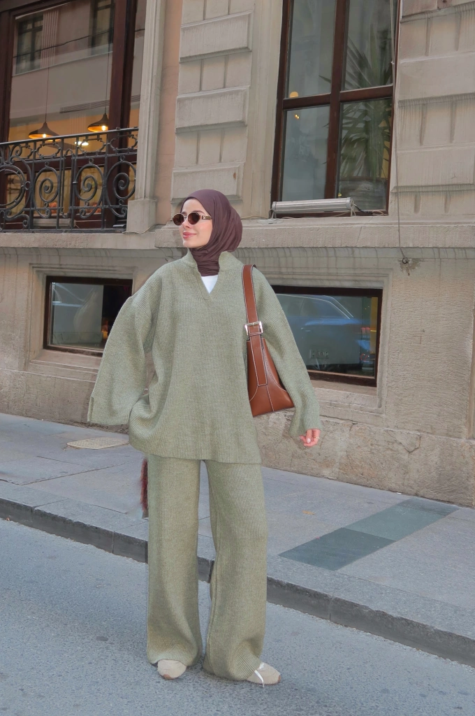 POLO YAKA ÖRGÜ TRİKO TAKIM yeşil