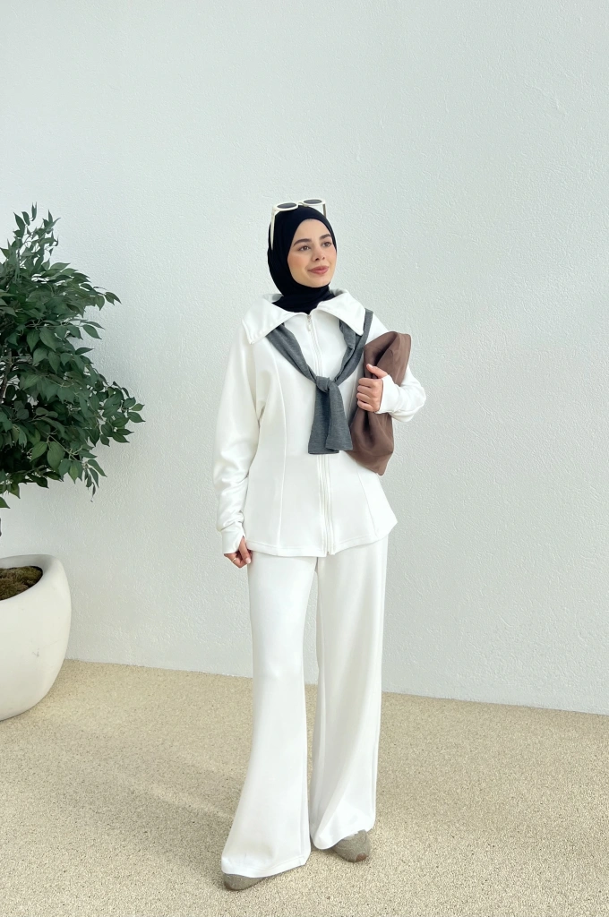 Spor parmak geçirmeli takım ekru