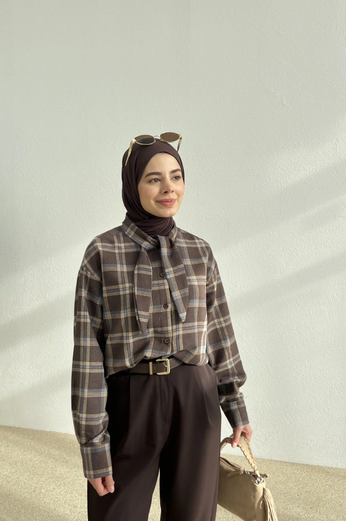 ZR BOYUNDAN BAĞLAMALI GÖMLEK kahve