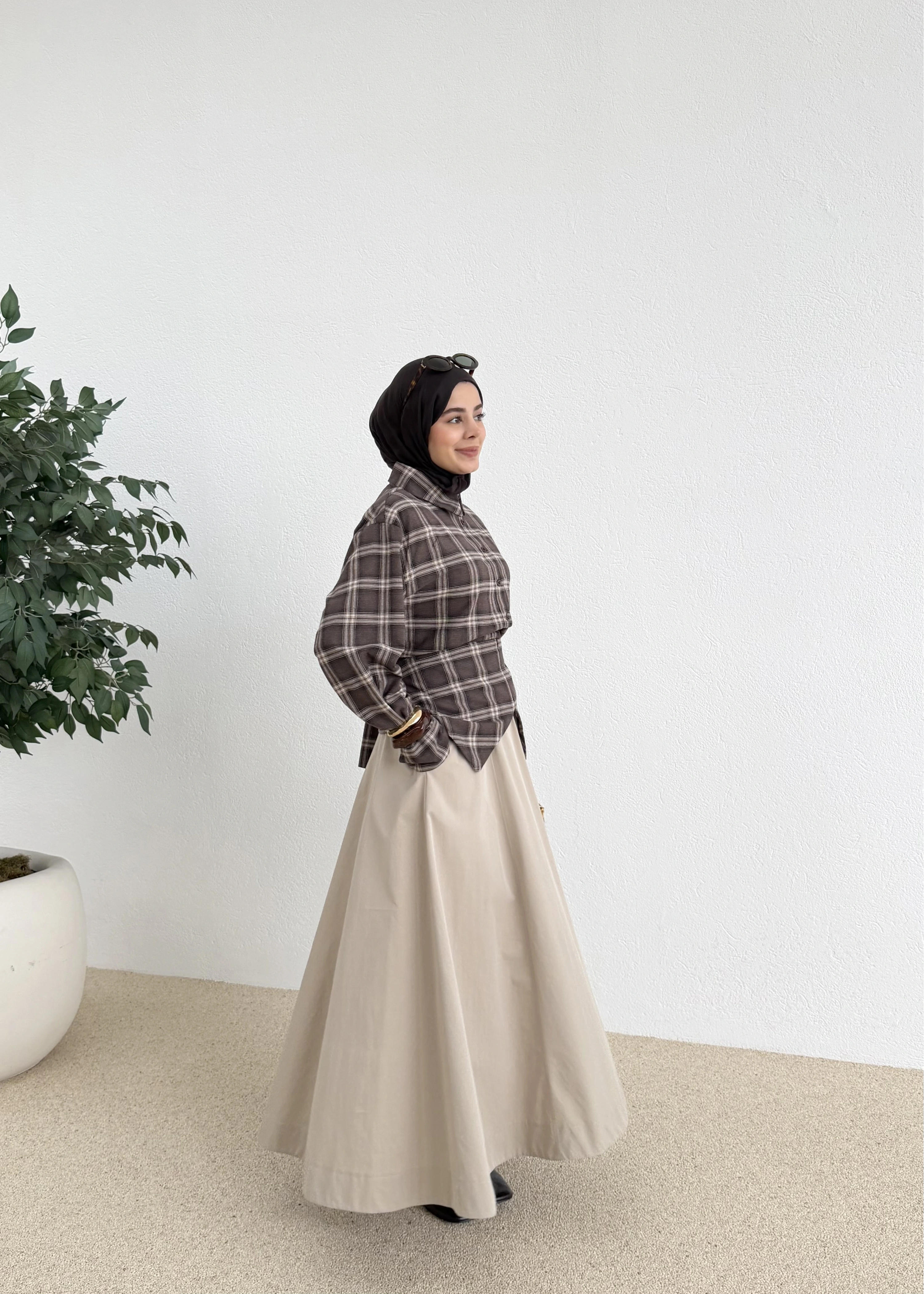 (ASİMETRİK GÖMLEK KAHVE )