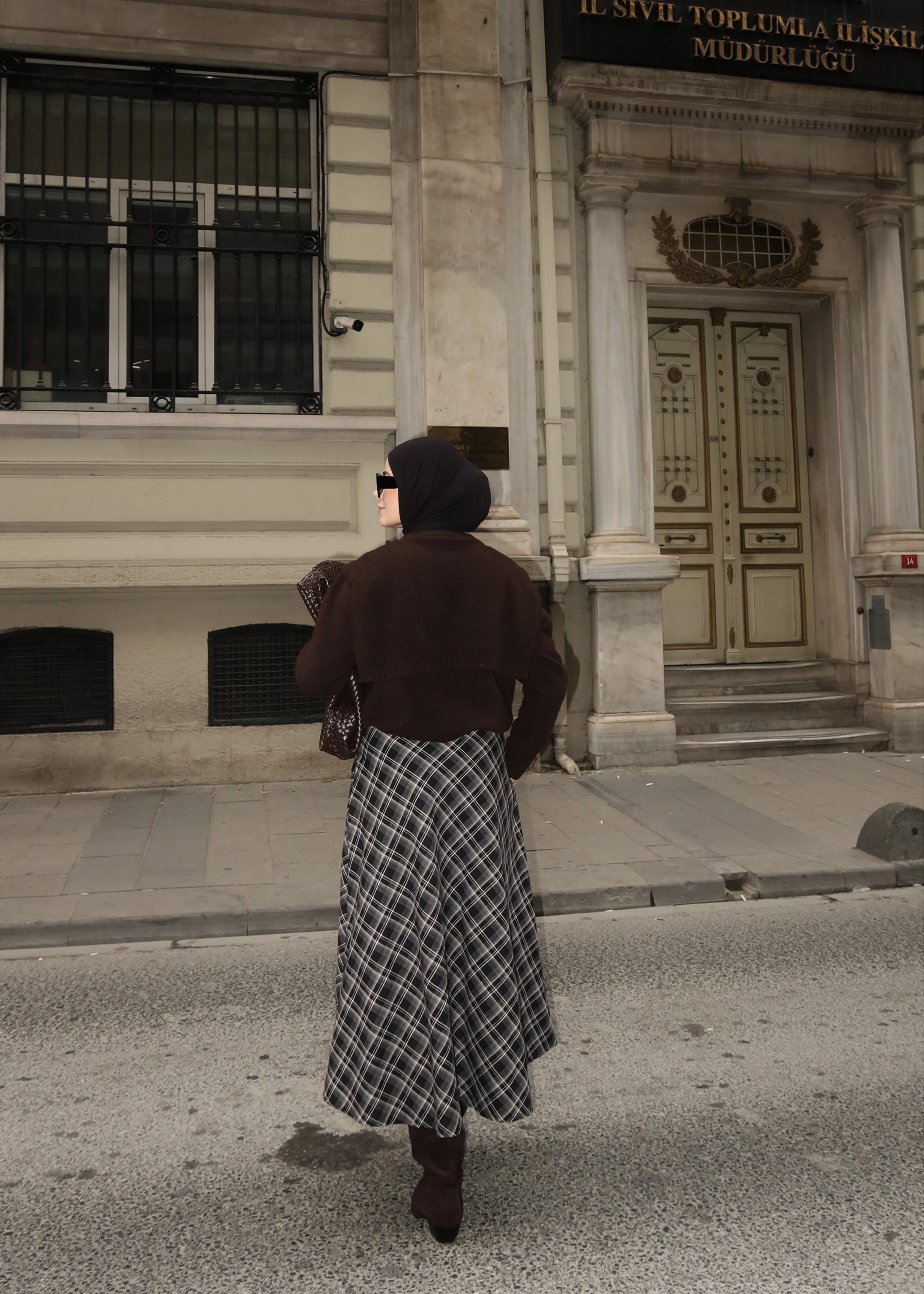 &Kendinden atkılı kazak kahve&