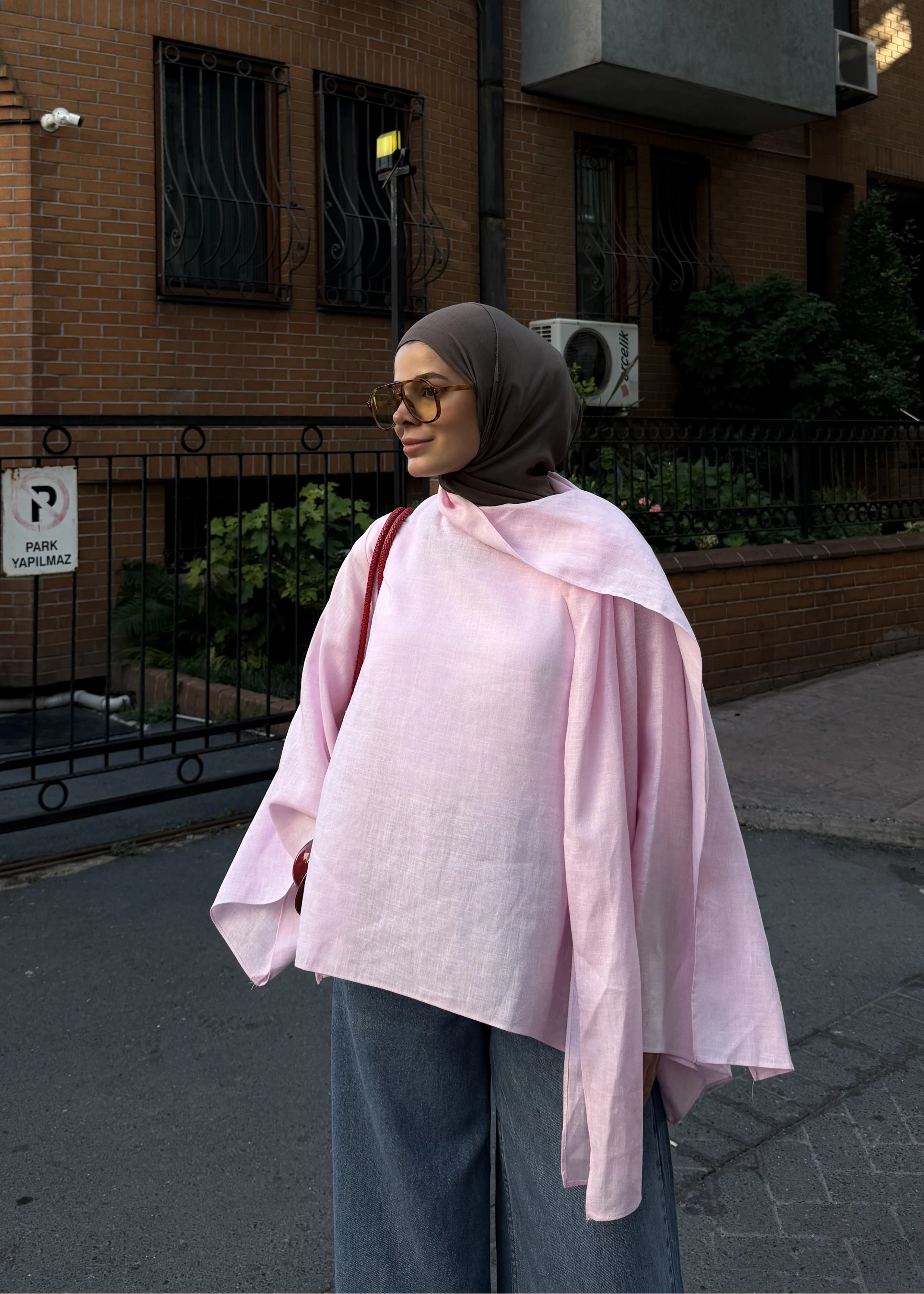005 ŞAL DETAY BLUZ pembe