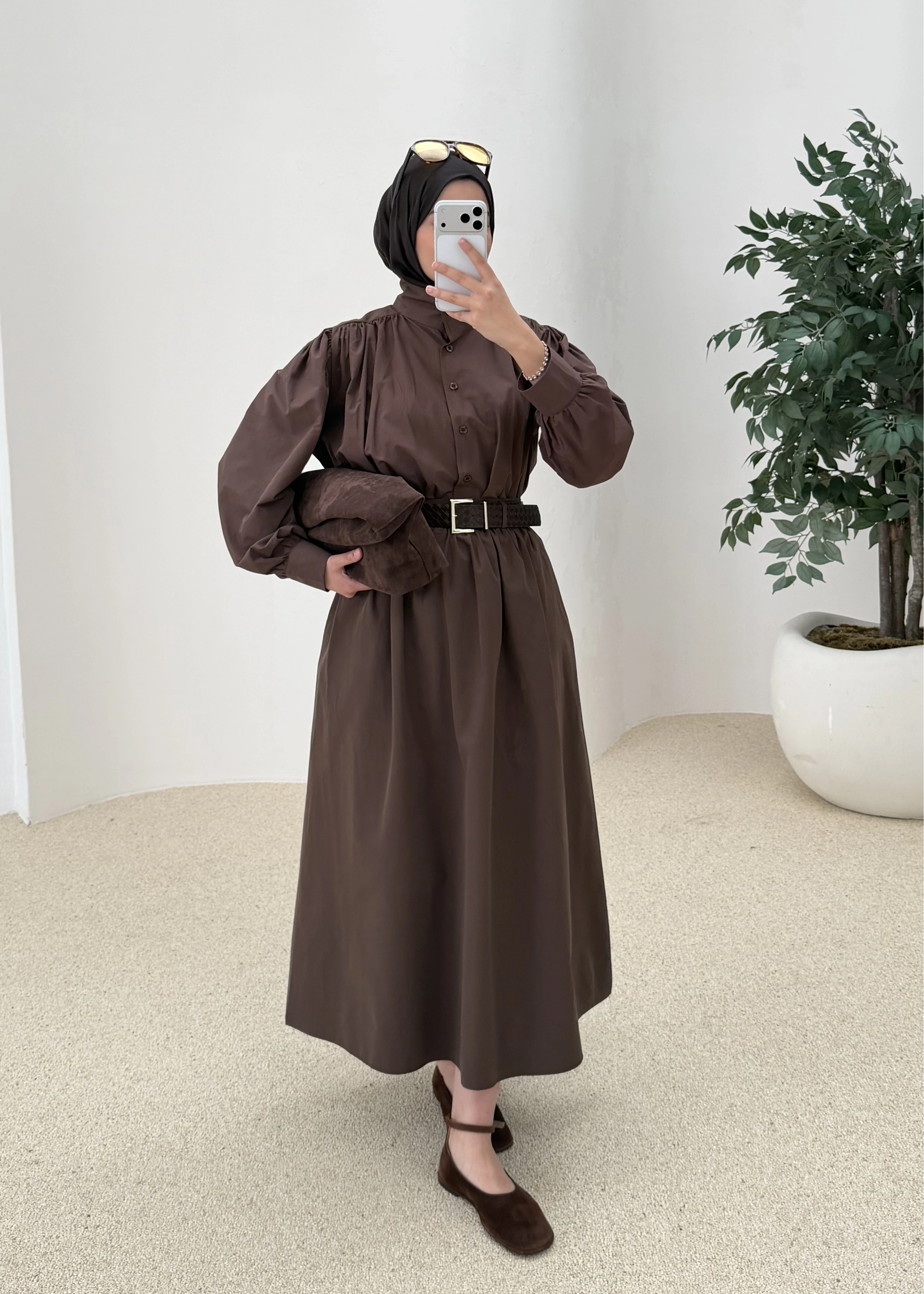 1273 KEMERLİ BÜZGÜLÜ ETEK KAHVE